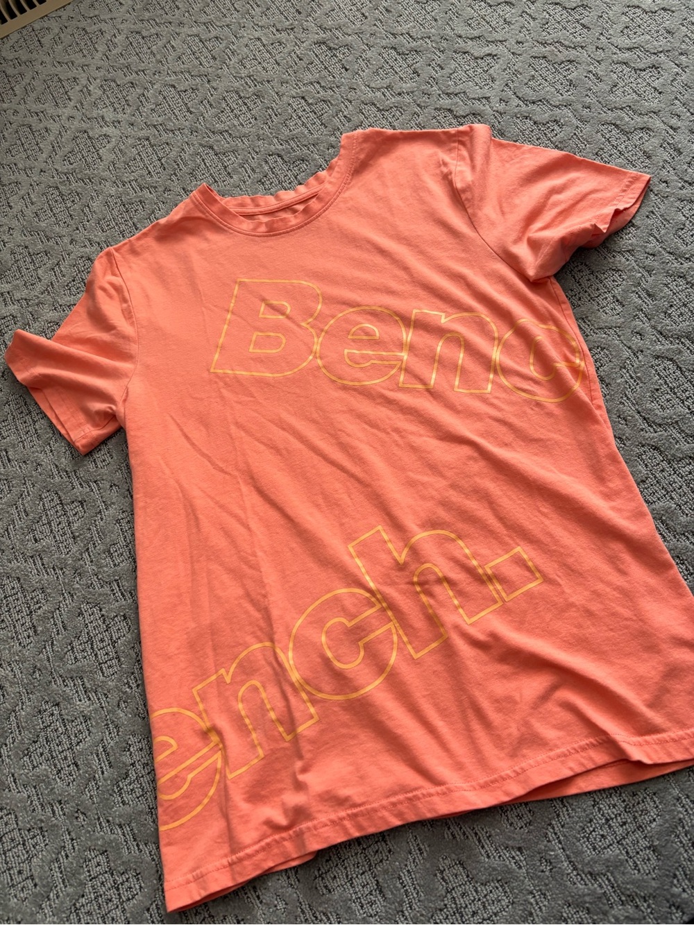 Bench shirt